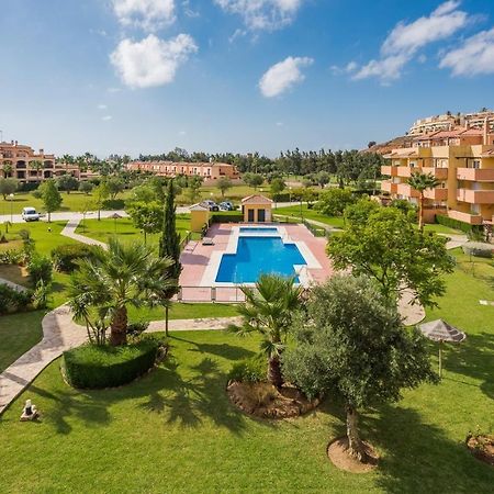 Wonderful Apartment 5 Minutes Flat Walk To The Centre Of La Cala De Mijas Bagian luar foto