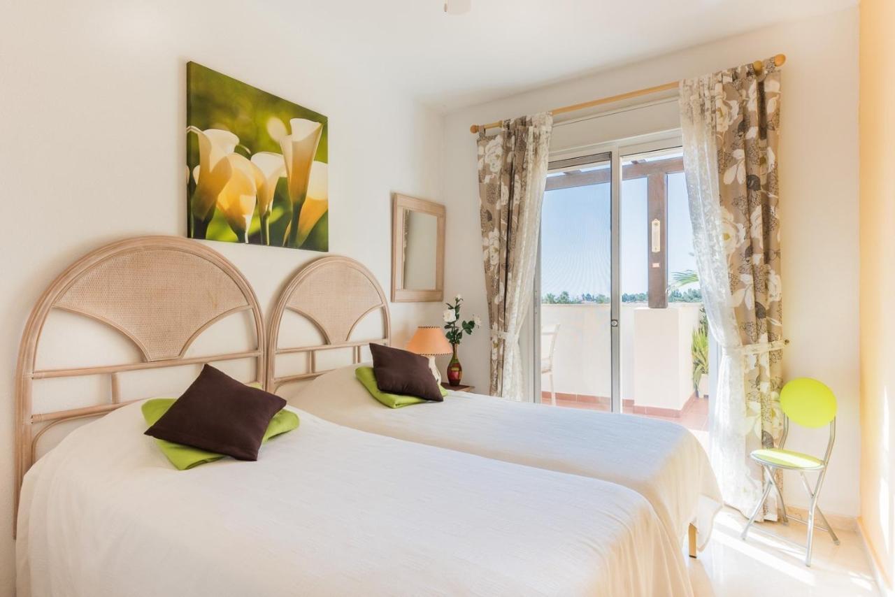 Wonderful Apartment 5 Minutes Flat Walk To The Centre Of La Cala De Mijas Bagian luar foto