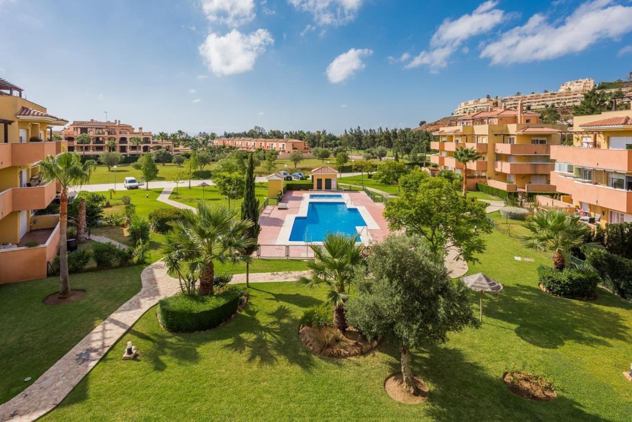 Wonderful Apartment 5 Minutes Flat Walk To The Centre Of La Cala De Mijas Bagian luar foto