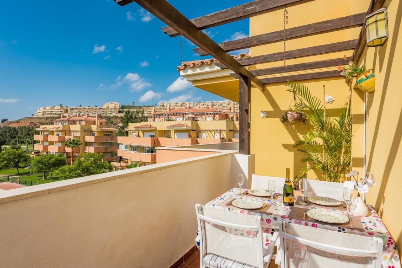 Wonderful Apartment 5 Minutes Flat Walk To The Centre Of La Cala De Mijas Bagian luar foto