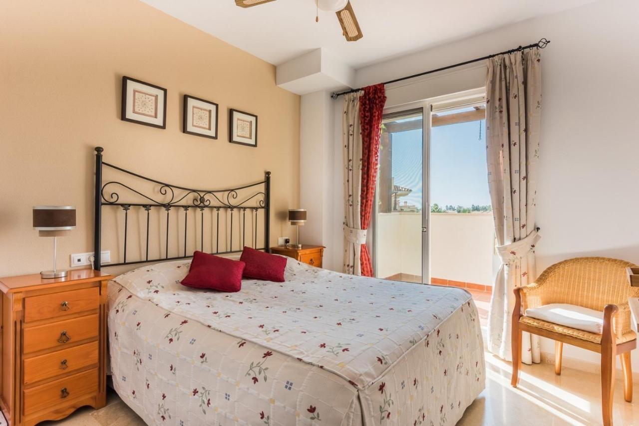 Wonderful Apartment 5 Minutes Flat Walk To The Centre Of La Cala De Mijas Bagian luar foto